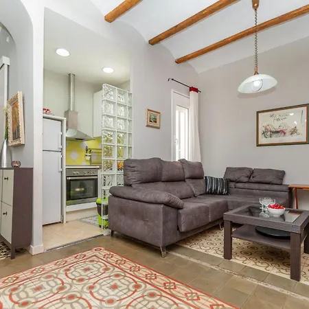 Apartamento Poble Nou - Llacuna By Interhome *