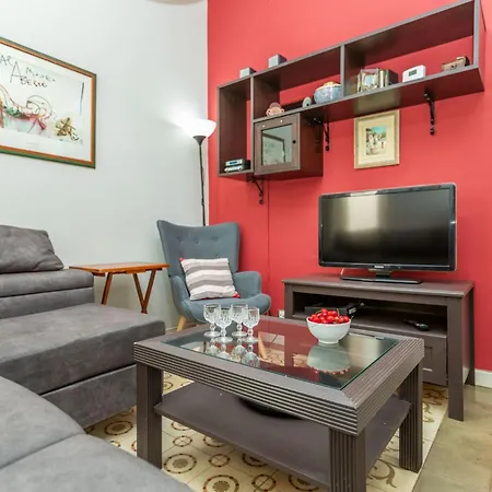 Poble Nou - Llacuna By Interhome Barcellona